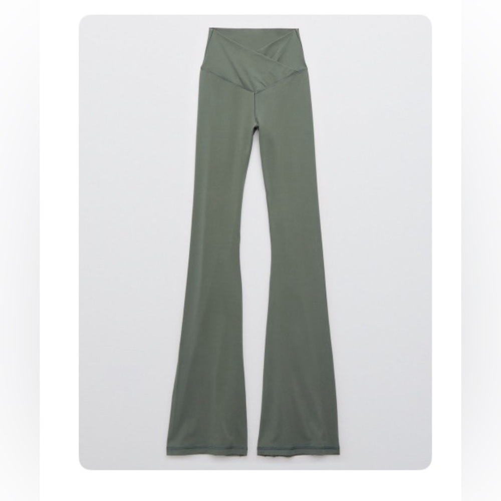 OFFLINE BY AERIE REAL ME FLARE HIGH RISE CROSSOVER FLARE PANTS